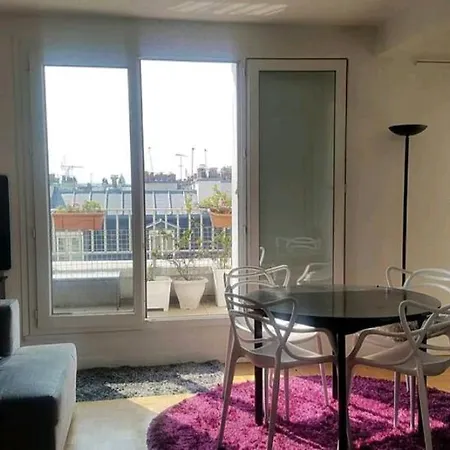 Floor & Terrace With View Apartman
